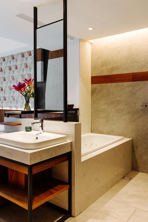 Check Inn Taichung Zhongshan Buitenkant foto